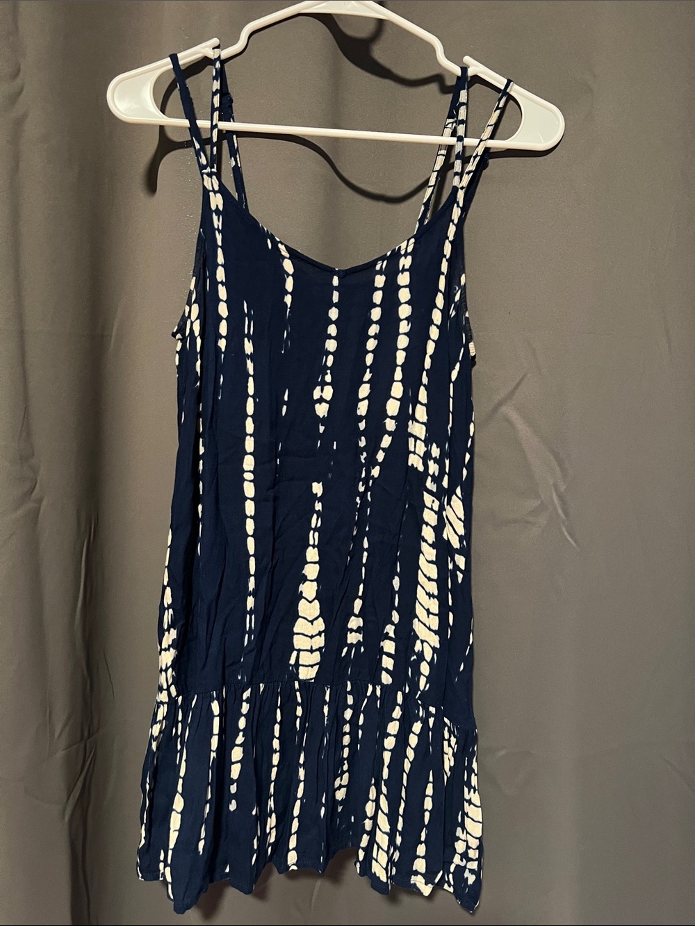 En Creme Navy and White Tie-Dye Spaghetti Strap Mini Dress